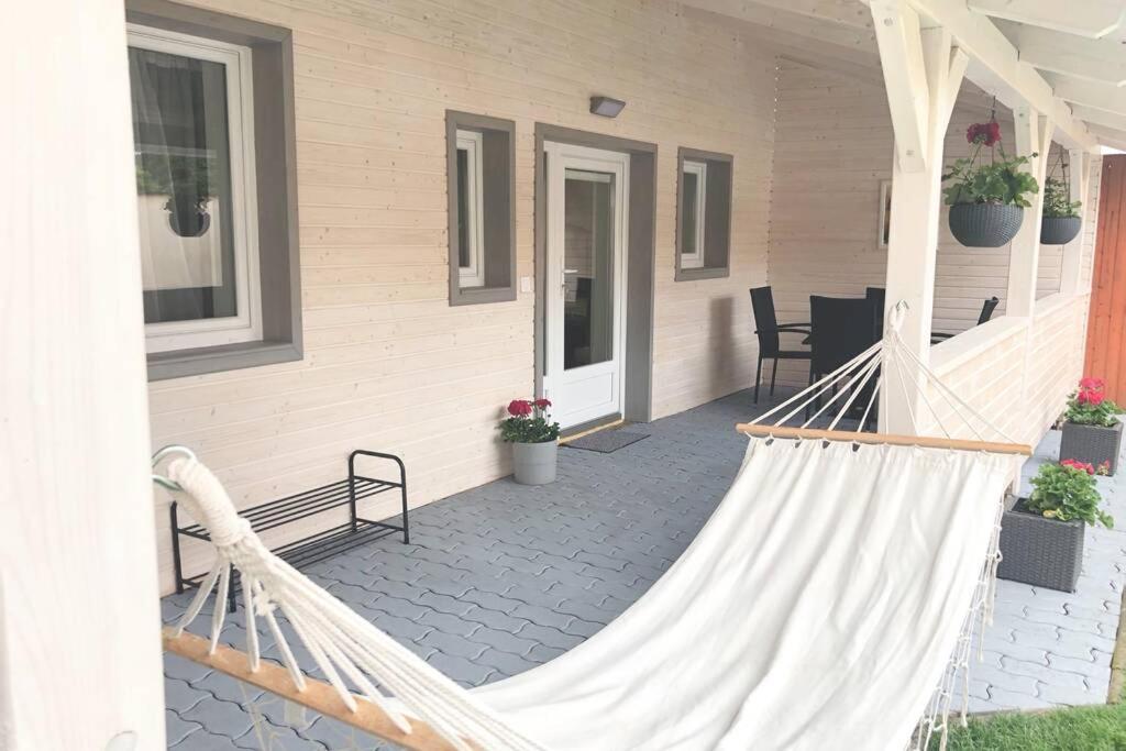 Casa Tibor Appartement Hajdúszoboszló Buitenkant foto